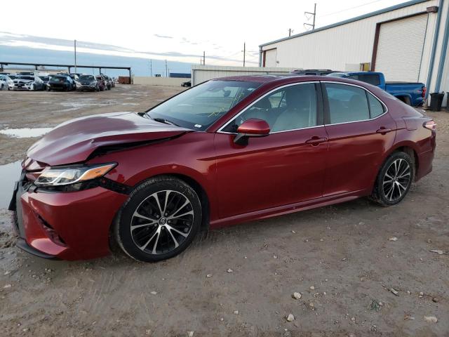 4T1B11HK4JU555461 - 2018 TOYOTA CAMRY L RED photo 1