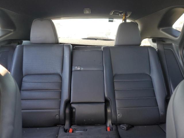 JTJYARBZ1J2095042 - 2018 LEXUS NX 300 BASE 白色 照片 10