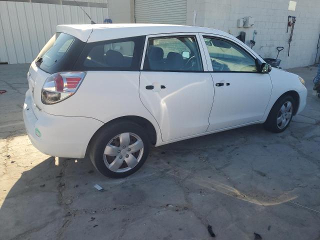 2T1KR32EX5C508630 - 2005 TOYOTA COROLLA MA XR WHITE photo 3