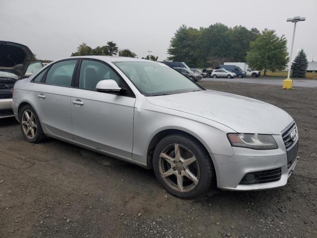 WAULF78K89N038230 - 2009 AUDI A4 2.0T QUATTRO SILVER photo 4