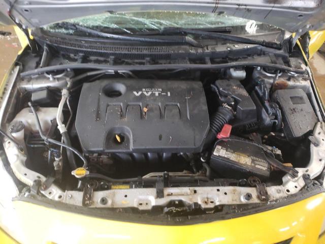 JTDBL40E399067347 - 2009 TOYOTA COROLLA BASE YELLOW photo 11
