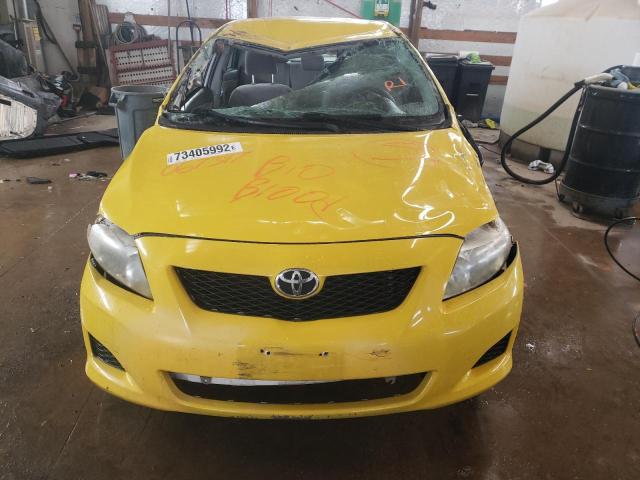 JTDBL40E399067347 - 2009 TOYOTA COROLLA BASE YELLOW photo 5