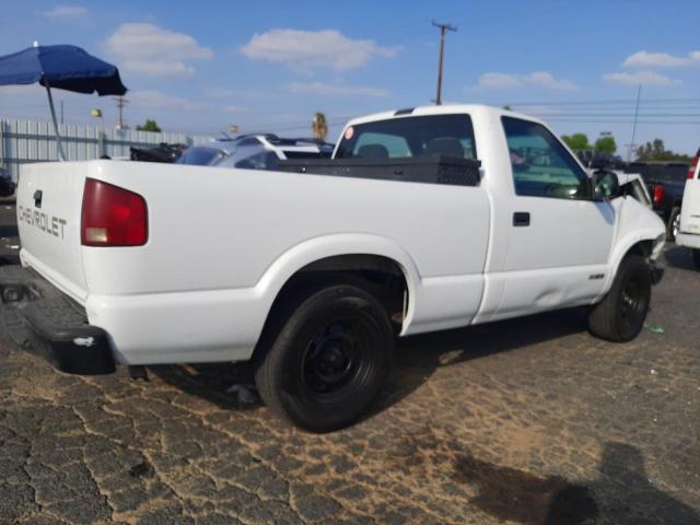 1GCCS145928207039 - 2002 CHEVROLET S TRUCK S10 WHITE photo 3