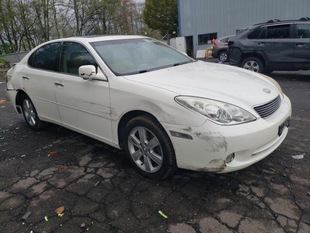 JTHBA30G355123658 - 2005 LEXUS ES 330 WHITE photo 4