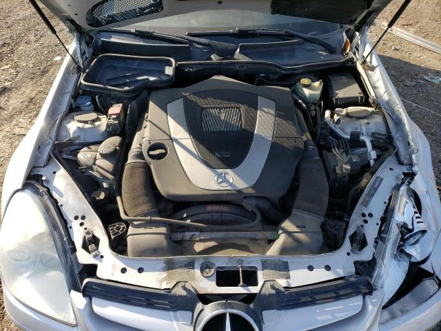 WDBWK54F67F141533 - 2007 MERCEDES-BENZ SLK 280 SILVER photo 11