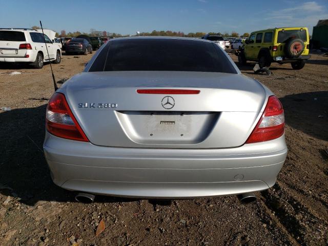 WDBWK54F67F141533 - 2007 MERCEDES-BENZ SLK 280 SILVER photo 6