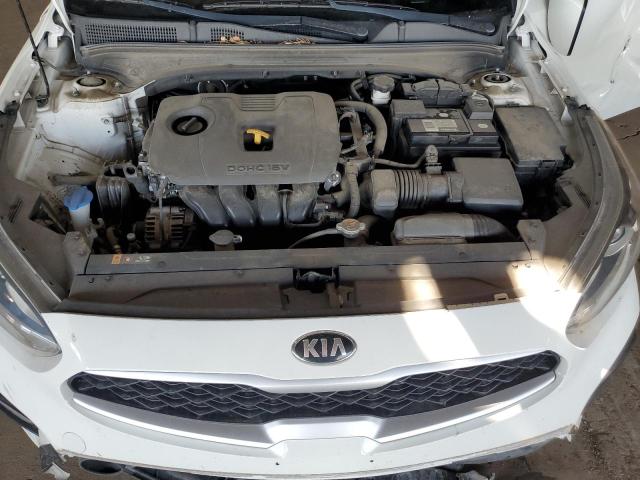 3KPF24AD4KE092768 - 2019 KIA FORTE FE WHITE photo 11