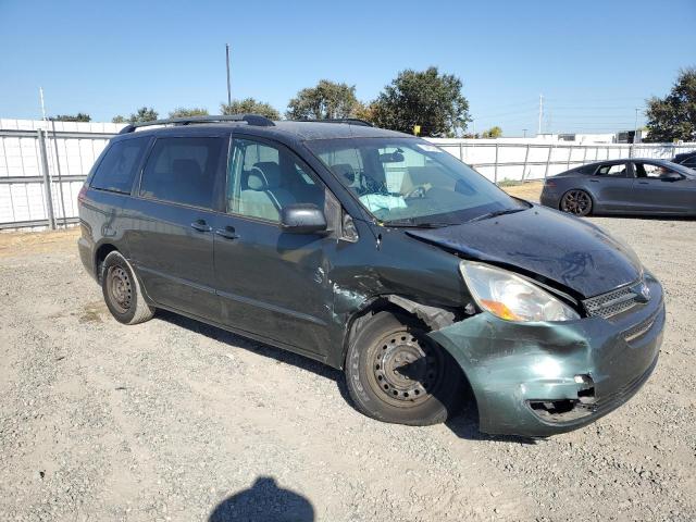 5TDZA23C54S154762 - 2004 TOYOTA SIENNA CE GREEN photo 4