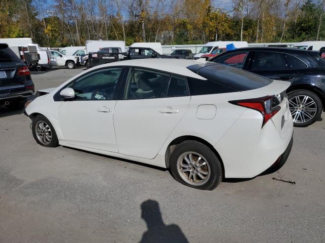 JTDKARFUXK3070594 - 2019 TOYOTA PRIUS WHITE photo 2