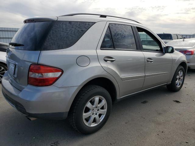 4JGBB86EX6A034790 - 2006 MERCEDES-BENZ ML 350 GRAY photo 3