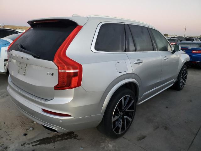 YV4A22PK0L1613135 - 2020 VOLVO XC90 T6 MOMENTUM SILVER photo 3