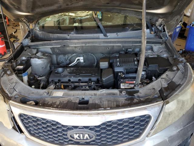 5XYKT3A11BG004208 - 2011 KIA SORENTO BASE GRAY photo 12