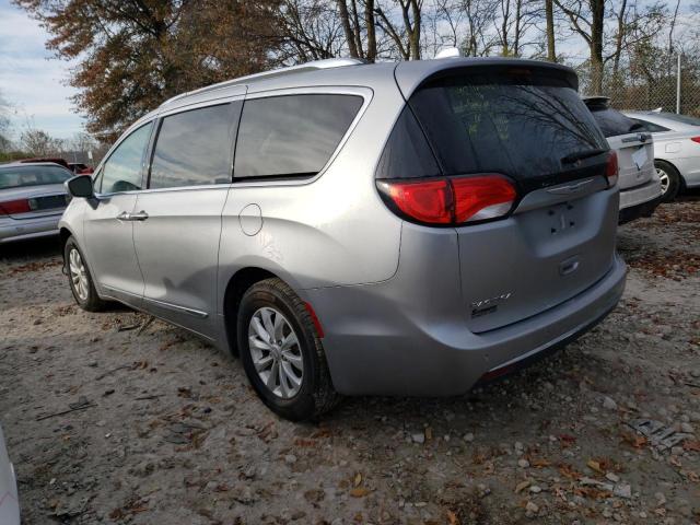 2C4RC1BG4JR217234 - 2018 CHRYSLER PACIFICA TOURING L SILVER photo 2