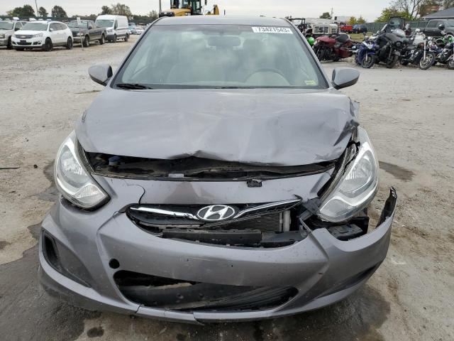 KMHCT4AE3DU504087 - 2013 HYUNDAI ACCENT GLS GRAY photo 5