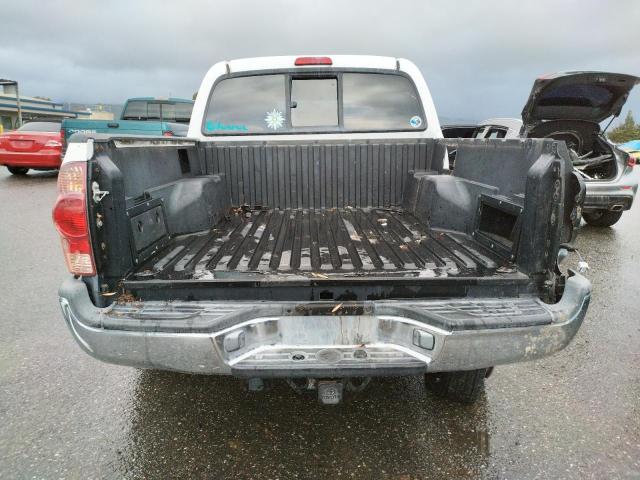 5TEJU62N07Z423756 - 2007 TOYOTA TACOMA DOUBLE CAB PRERUNNER WHITE photo 6