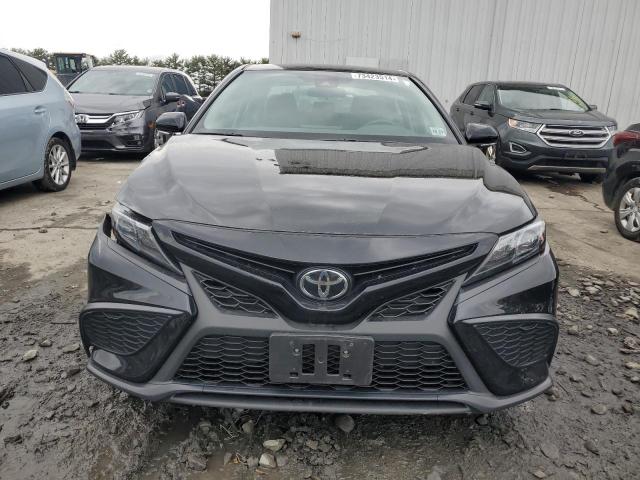 4T1G11BK3RU111272 - 2024 TOYOTA CAMRY SE NIGHT SHADE BLACK photo 5