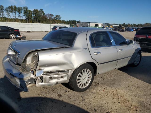 1LNHM82W05Y634176 - 2005 LINCOLN TOWN CAR SIGNATURE LIMITED SILVER photo 3