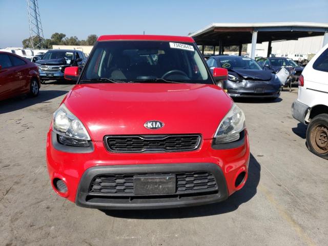 KNDJT2A50D7528393 - 2013 KIA SOUL RED photo 5