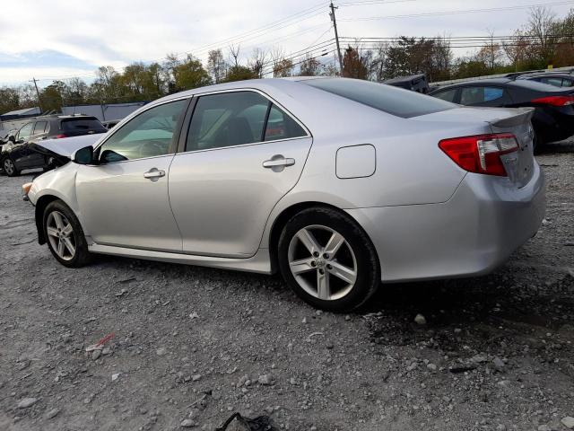 4T1BF1FK8DU715253 - 2013 TOYOTA CAMRY L SILVER photo 2