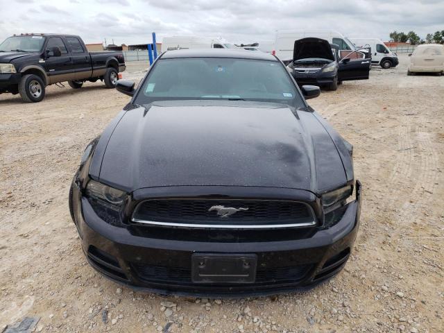 1ZVBP8AM9E5310868 - 2014 FORD MUSTANG BLACK photo 5