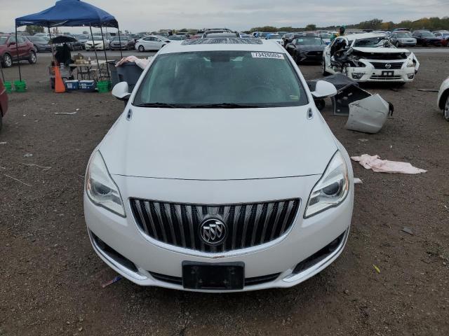 2G4GK5EX4G9137238 - 2016 BUICK REGAL WHITE photo 5