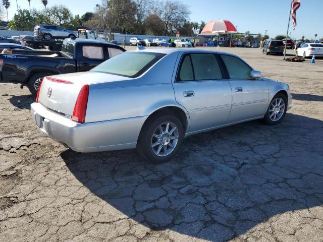 1G6KD5EY6AU109231 - 2010 CADILLAC DTS LUXURY SILVER photo 3