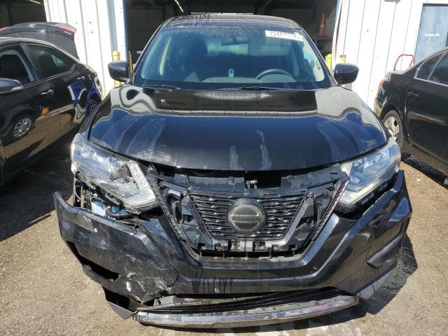 5N1AT2MT5JC711555 - 2018 NISSAN ROGUE S BLACK photo 5