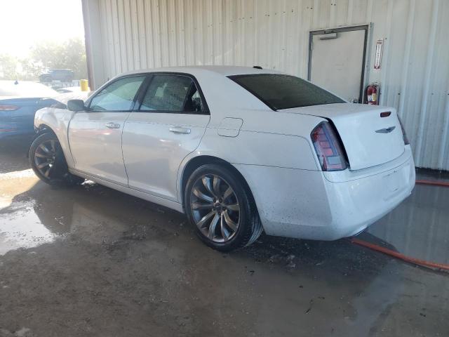 2C3CCABG2EH309450 - 2014 CHRYSLER 300 S WHITE photo 2