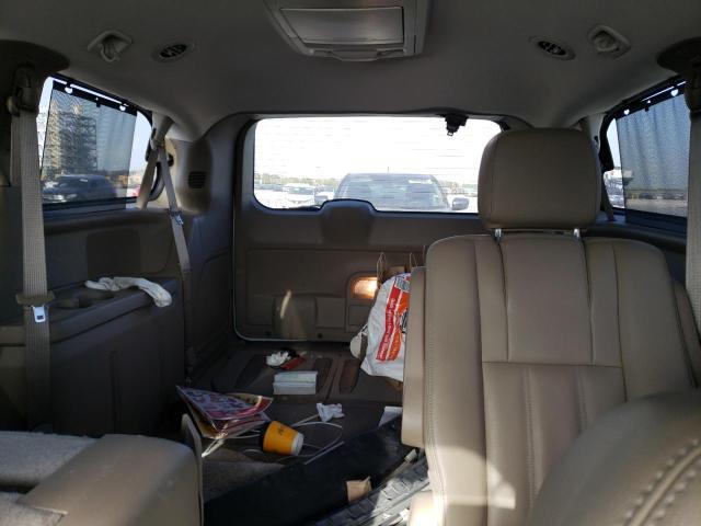 2C4RC1BG5GR121248 - 2016 CHRYSLER TOWN & COU TOURING WHITE photo 10