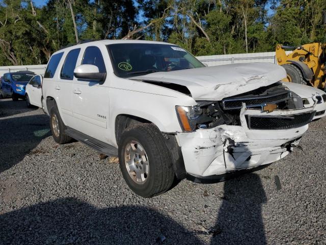 1GNSKAE08ER137764 - 2014 CHEVROLET TAHOE K1500 LS WHITE photo 4