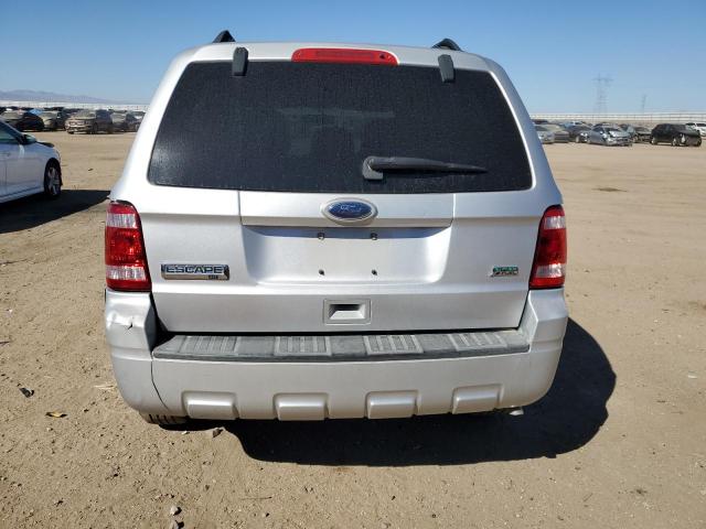 1FMCU0DGXBKA08439 - 2011 FORD ESCAPE XLT SILVER photo 6