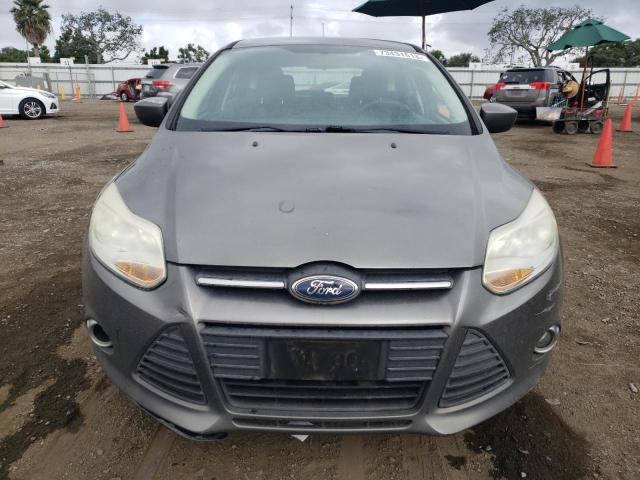 1FAHP3K28CL194154 - 2012 FORD FOCUS SE GRAY photo 5