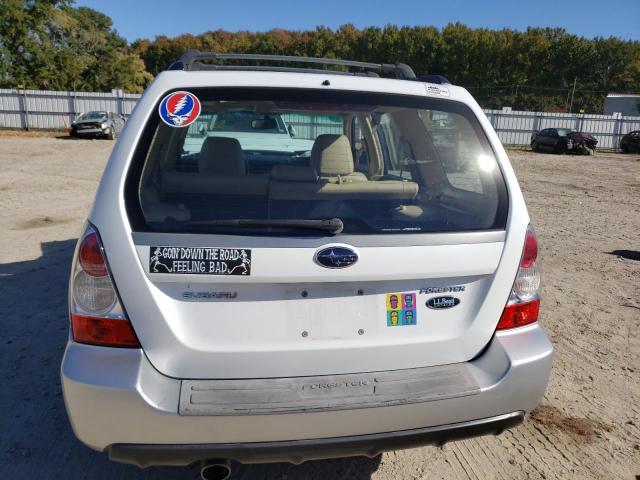 JF1SG67616H714205 - 2006 SUBARU FORESTER 2.5X LL BEAN WHITE photo 6