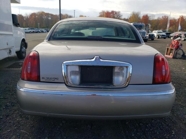1LNHM81W8YY880883 - 2000 LINCOLN TOWN CAR EXECUTIVE BEIGE photo 6