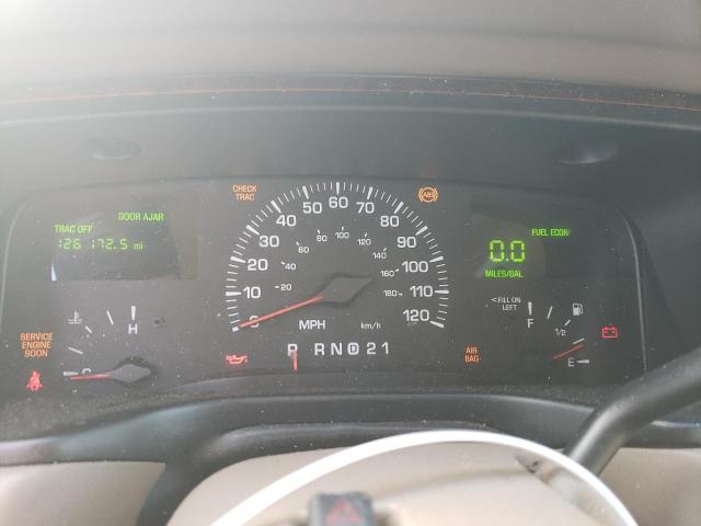 1LNHM81W8YY880883 - 2000 LINCOLN TOWN CAR EXECUTIVE BEIGE photo 9