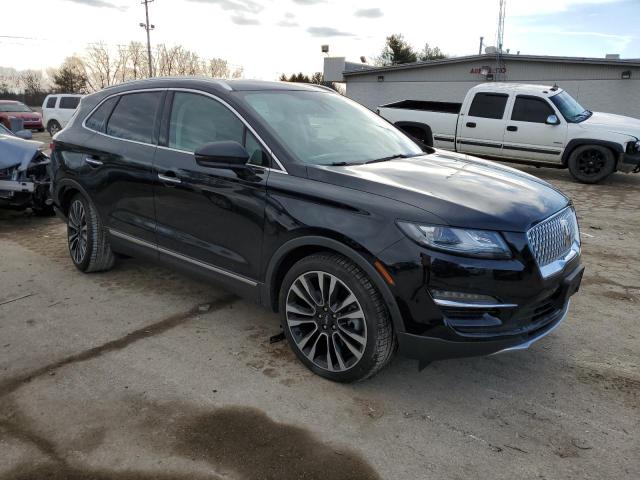 5LMTJ3DH8KUL09053 - 2019 LINCOLN MKC RESERVE BLACK photo 4