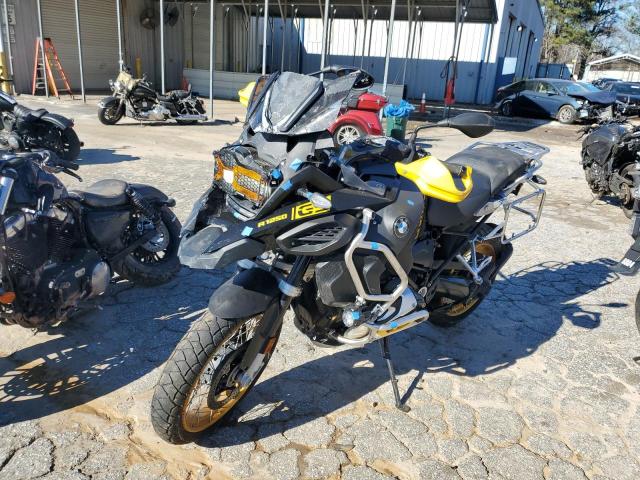 WB10M1308N6F13135 - 2022 BMW R 1250 GS ADVENTURE BLACK photo 1