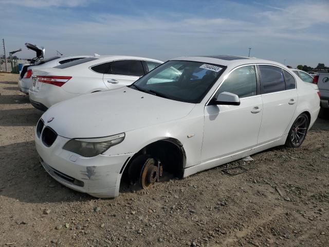 WBANU5C52AC129742 - 2010 BMW 528 I WHITE photo 1