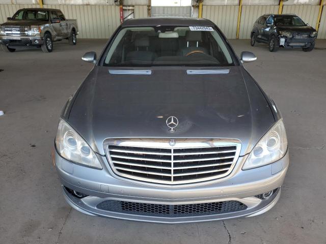 WDDNG71X29A253775 - 2009 MERCEDES-BENZ S 550 GRAY photo 5