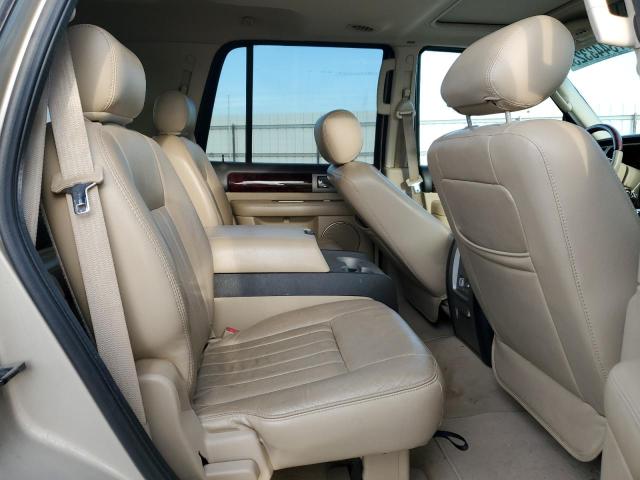 5LMFU28575LJ17065 - 2005 LINCOLN NAVIGATOR ოქროსფერი ფოტო 11