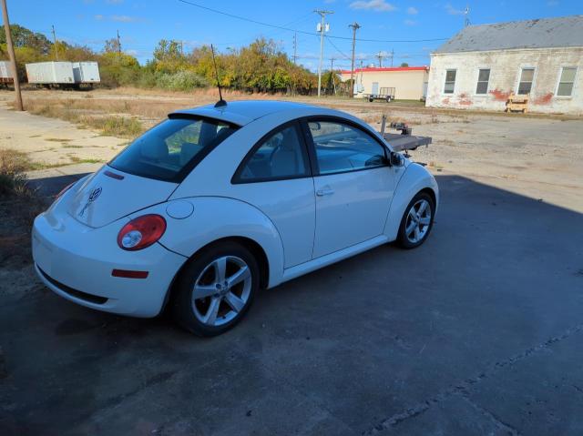 3VWFG31C78M510528 - 2008 VOLKSWAGEN NEW BEETLE TRIPLE WHITE WHITE photo 4