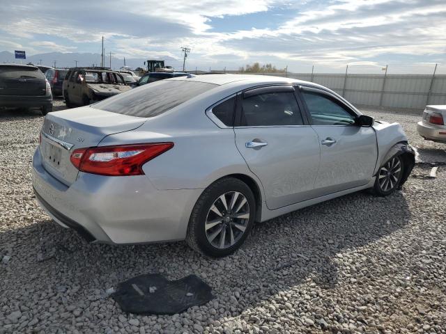 1N4AL3AP0HC206413 - 2017 NISSAN ALTIMA 2.5 SILVER photo 3