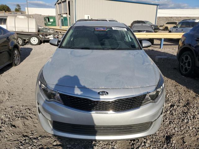 5XXGT4L3XJG193227 - 2018 KIA OPTIMA LX GRAY photo 5