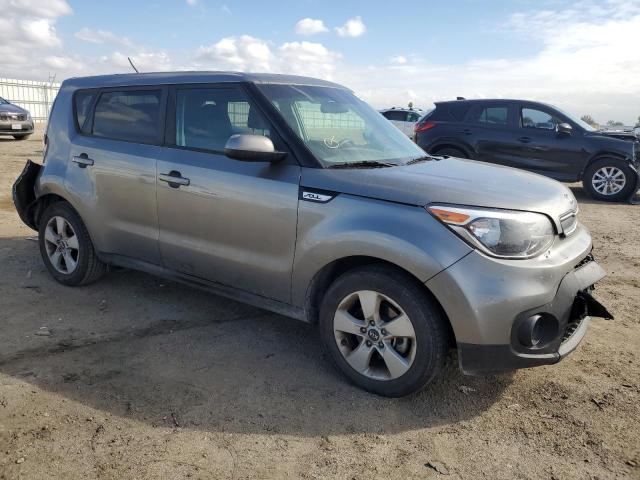 KNDJN2A21K7691972 - 2019 KIA SOUL GRAY photo 4