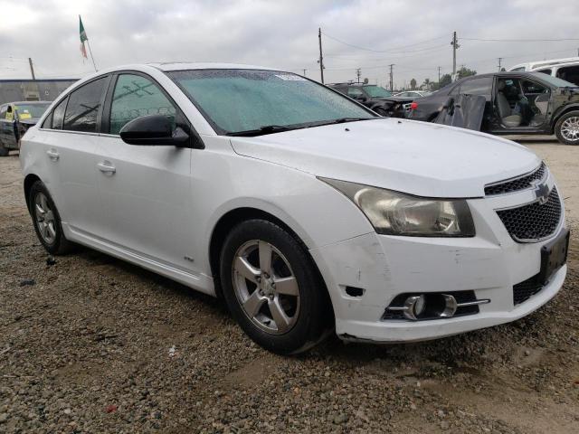 1G1PF5SC0C7202570 - 2012 CHEVROLET CRUISE LT WHITE photo 4