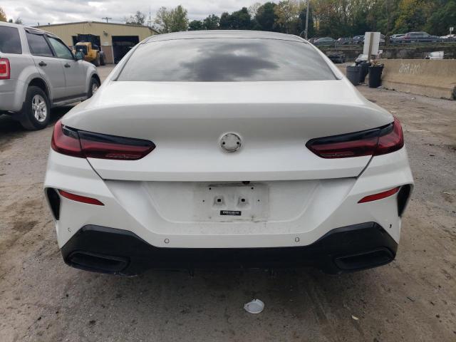 WBAGV8C03LBP48760 - 2020 BMW M850XI WHITE photo 6