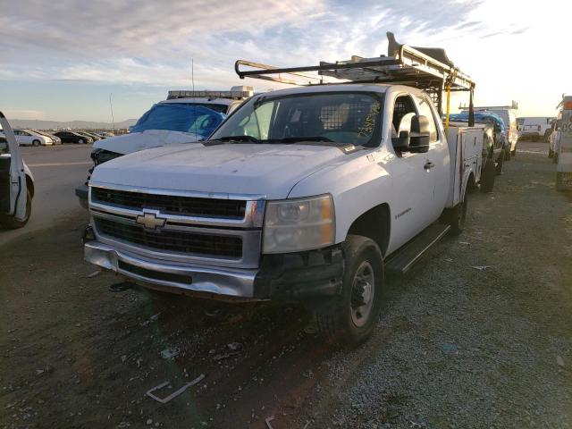 1GCHC49K09E155928 - 2009 CHEVROLET SILVERADO C2500 HEAVY DUTY WHITE photo 1