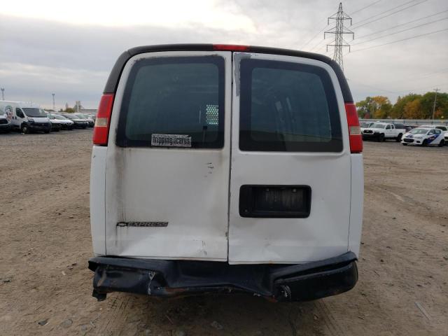 1GCUGADX2A1106777 - 2010 CHEVROLET EXPRESS G1 WHITE photo 6