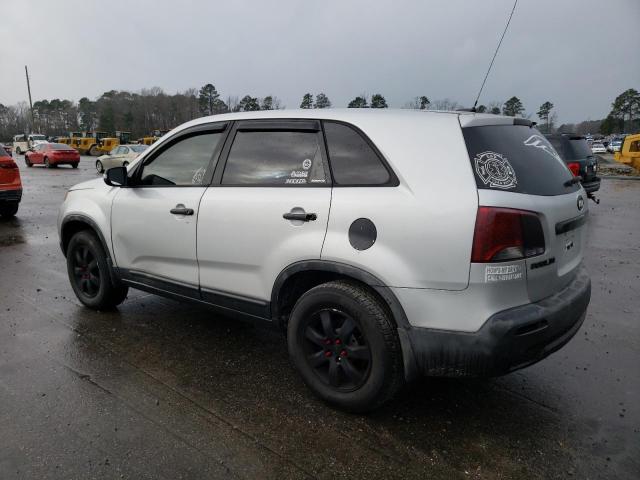 5XYKT3A18BG173495 - 2011 KIA SORENTO BASE SILVER photo 2