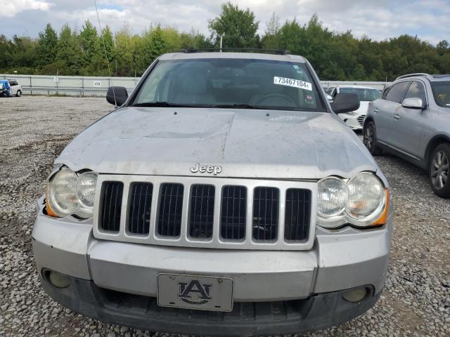 1J8GS48K29C538256 - 2009 JEEP GRAND CHER LAREDO SILVER photo 5